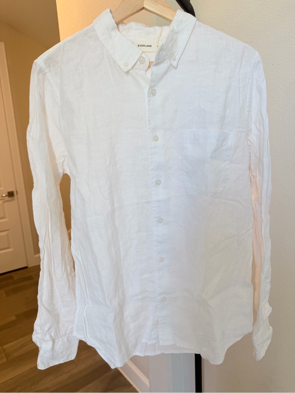 Everlane Men's European Flax Linen Standard Fit Button-Down Shirt S